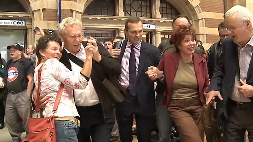 1M views · 10K reactions | In 2011, Sydney choir 'Timbre Flaws' performed Leonard Cohen's hit Dance Me to the End of Love in a flash mob at Central Station. | The Sydney Morning Herald | Facebook