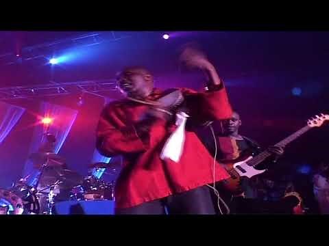 YOUSSOU NDOUR - BERCY 2003 - C'EST L'AMOUR