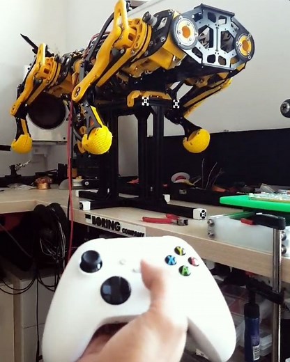 Damian Lickindorf on Instagram: "Got inverse and forward kinematics working today, all controlled with an Xbox gamepad :D, next step is inverse body kinematics. New developments for Stanley are posted on @aheadgarage #robotics #odriverobotics #odrive #3dprinted #3dprinting #robot #robotdog #minicheetah #quad #quadruped #leg @mjbotsrs #mjbots #moteus #diy #engineering #mechatronics #capstan #fusion360 #mechanics #mechatronics #electronics #controlltheory #encoder #bldc #qdd #actuator #odrive #odr