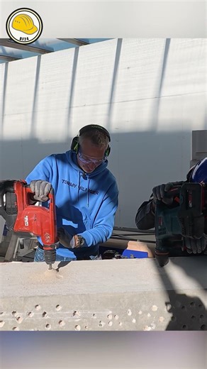 BOSCH schlägt HILTI im Bohrhammer Direktvergleich? #bosch #hilti #werkzeug #werkstatt #handwerk
