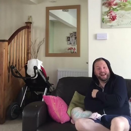 THE TEXT TONE PRANK | Arron Crascall