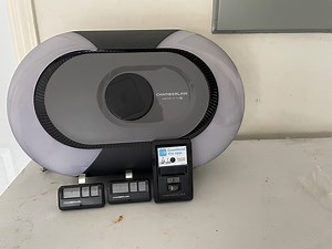 Chamberlain MyQ smart garage door opener review