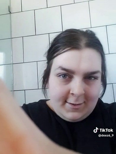 you know i love to show off 🙈😻🤭 #genshinimpact34 #candycrush10 #codsquadup #foryou #fyp #xyzbca #deez6_9