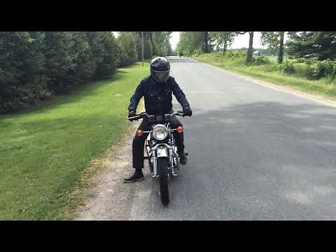 1975 Norton Commando 850 Mark 3 Cold Start and Run