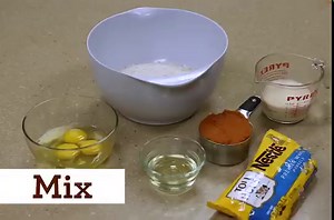 This white chip pumpkin spice cake is easy to make, and even easier to enjoy!! Full recipe here: http://bit.ly/2f3Y08F | Libby's Pumpkin