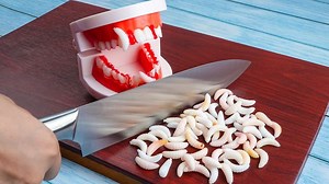 2.8M views · 28K reactions | 珞珞珞When you're hungry but nobody gives you food珞珞珞 | Funny Stop Motion Cooking | Facebook