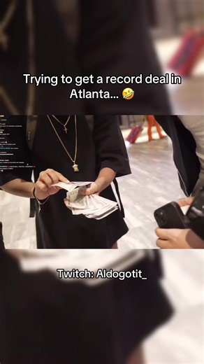 Cdees 👀 #viral #fyp #stream #clip #😂 | Record Store