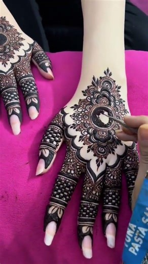 Simple Bridal Mehndi | Easy Henna Designs