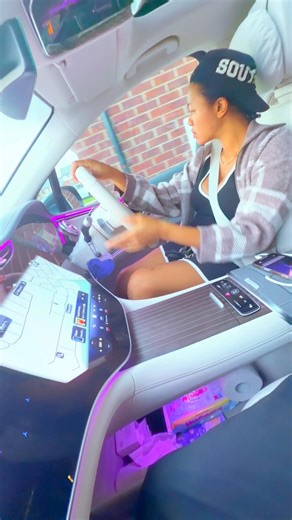 1.1M views · 33K reactions | Mummy has finally decided to make a new hairstyle  let’s go get all she’ll need for it!朗 | Hair Tutorials & Lifestyle | Facebook