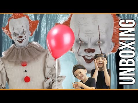 PENNYWISE HALLOWEEN ANIMATRONIC UNBOXING SETUP AND DEMO