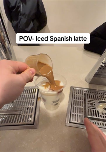 Refreshing Iced Spanish Latte Recipe