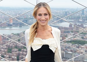 Sarah Jessica Parker's Eyeshadow Makes Blue Eyes Sparkle