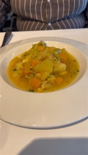 4.7K views · 76 reactions | Uno de los Restaurantes más antiguos y emblemáticos de Oviedo. | Chef Pepín | Facebook