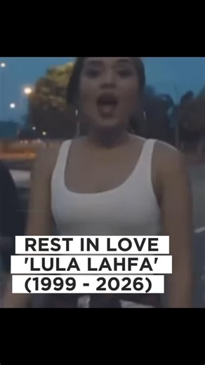 NOBAR KONSER on Instagram: "Kabar duka datang di awal tahun 2026. Selebgram Lula Lahfah, yang sempat meniti karier di dunia musik lewat single “Panjat Sosial” bersama Roy Ricardo dan Gaga Muhammad, dikabarkan meninggal dunia pada Jumat, 23 Januari 2026. Rest In peace buat Lula Lahfah 🥹🌹 #LulaLahfa"