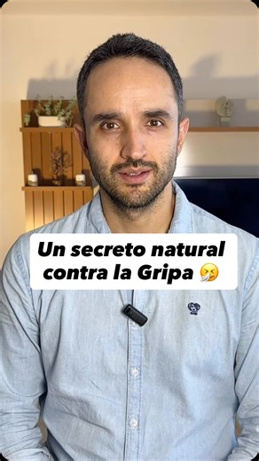 Carlos Andrés Zapata. “El doctor de las frutas 🍎 “ on Instagram: "Hablamos sobre cómo prevenir infecciones respiratorias de manera natural usando kiwi y cítricos, explicando por qué los suplementos de vitamina C no son tan efectivos como se cree. #frutas #VitaminaC #PrevencionGripe #ConsejosNaturales #salud Referencias: Br J Nutr. 2012 Oct;108(7):1235-45 | Nutrients. 2020 Sep 22;12(9):2898"