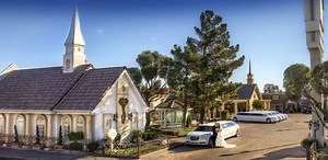 Wedding Venue Tours | Chapel of the Flowers