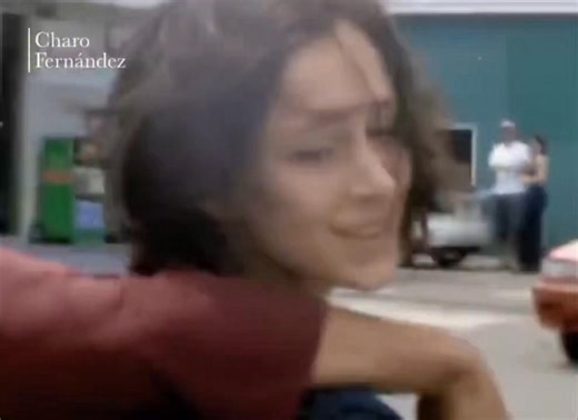 #JuevesDance "Lady (Hear Me Tonight)" es una canción del dúo francés de música house Modjo, formado por el vocalista Yann Destagnol y el productor Romain Tranchart. Contiene un sampleo de "Soup for One" de Chic, liderado por Nile Rodgers. | Charo Fernández Oficial