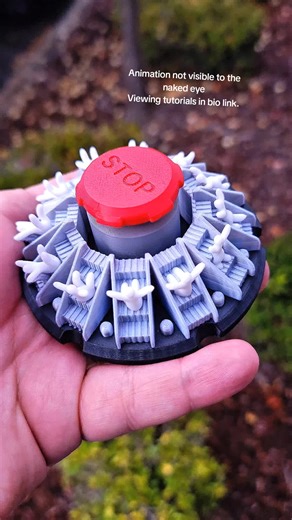 We call this one the Escalator Fail. This 3d printed zoetrope spinner is always good for a laugh. You cannot see this animation with your bare eyes. #3DPrinting #animation #zoetrope #fail