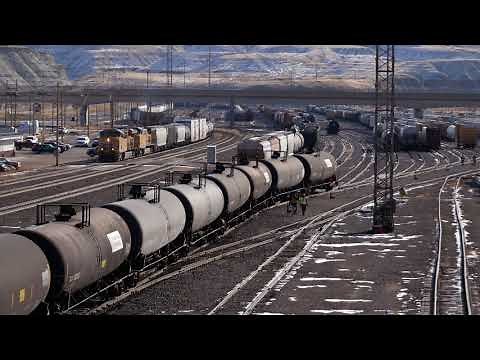 UP Yard Action in 4K -- Green River Wyoming