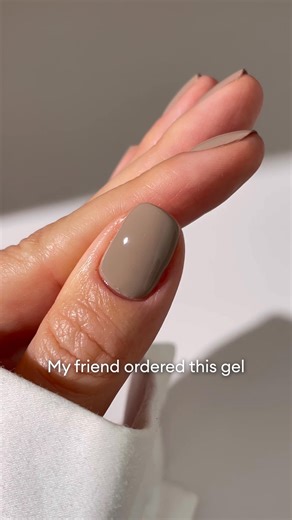 Xtrem Flash™ - the nail-saving gel polish with extreme wear, express removal • Ultimate staying power for up to 21 days • Peel-off removal without acetone or drilling • Extreme shine with a plumped finish Also available at Ulta.com | Manucurist