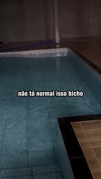 Morador registra movimentação intensa e formação de ondas em água de piscina! 😮🌊