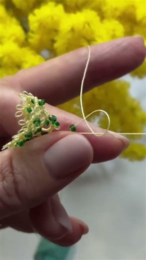 #tattingdesign #weaving #tatting #frivolite