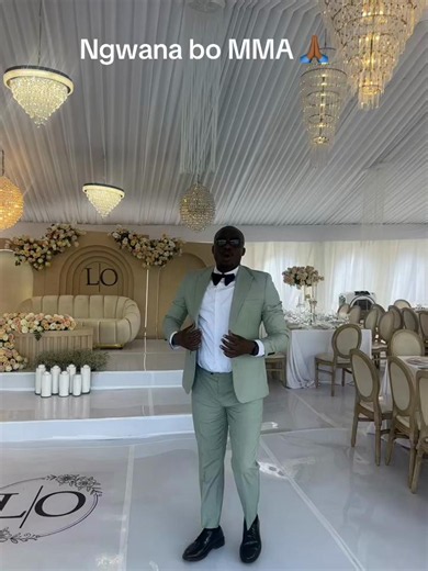 Ngwana bo MMA — Makhasana Thee MC live with exquisite cocktails