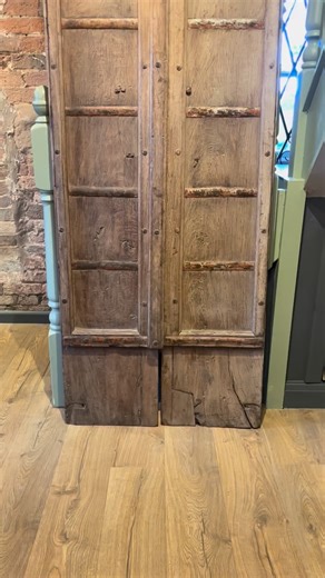 This set of wooden shutters is now available on our website 👀 £250 https://www.rustiqueliving.co.uk/door-and-window-shutters 📍Rustique Living, Staffordshire 🇬🇧 | Rustique Living