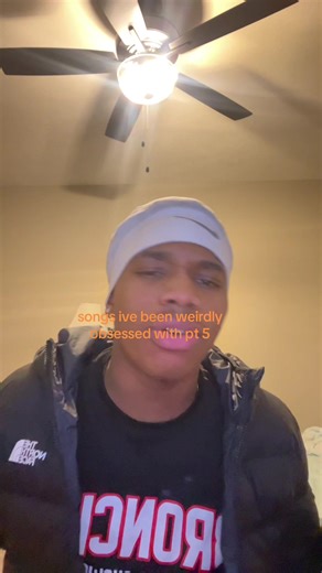 Spanish Music Playlist: Songs I've Been Obsessed With