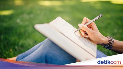100  Contoh Kalimat Fakta Lengkap dengan Pengertian dan Ciri-cirinya