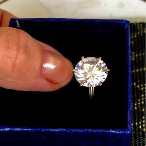 1K views · 42 reactions | Gorgeous luxury 3 carat n 5 carat brilliant 6 prong setting classic solitaire rings. Available in white gold and rosee gold . Pair them with your favourite band to get a more regal look. All real customer pics. To get yours call or WhatsApp 9711881631 | BlingVillage | Facebook