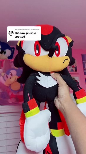 Sonic and Shadow Plush Backpacks Review | Knuckles and Tails Coming Soon!
