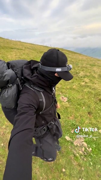 Gorpcore Outfit Ideas for Trendy Looks