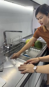 Chậu inox liền khối. Không ngấm ố, không rò rỉ, không mốc. Mới - Bền Vĩnh Cửu #Lumera #matbaninox #tubepcanhkinh | InoxMart