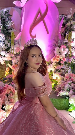 Vlog 19 | Debut in the Making ✨ Today we take you behind the scenes as we prepare the venue design for our beautiful debutant, Alex. From conceptual planning to actual setup, we explored how thoughtful design transforms a space into a meaningful and unforgettable celebration. Join me as we tour the venue and see how layout, styling, and atmosphere come together to highlight elegance while reflecting Alex’s personality on her special day. Special thanks to our debutant Alex and her loving parents