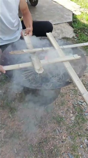 Simple load bearing frame campfire water boiling