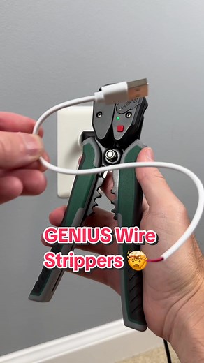 The coolest pair of wire stippers or wire cutters I’ve ever seen! They’re made by @TESMEN and whoever came up with this design is a genius! They can strip your wire perfectly every single time and does all the work for you, crazy 🤯 and the safety feature on the back can test if a wire is live or not which is really helpful! #tesmen #wire #wirestripper #wirestrippers #tool #tools #homeimprovement #home #electrician