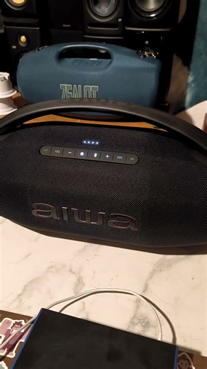 aiwa BOOMBOX AWH51BT