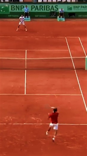 Roger Federer's magic 🪄#RolandGarros #Federer #Sports #Tennis