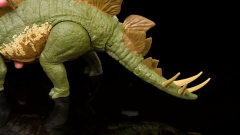 Mattel Jurassic World Toys Camp Cretaceous Mega Destroyers Stegosaurus Dinosaur Action Figure, Toy Gift with Movable Joints, Attack and Breakout Feature