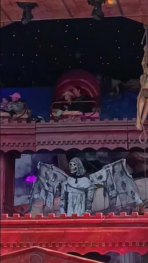 October Festival German 2025 What is this thing right now?