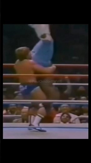 Paul Orndorff vs. Junkyard Dog - 12/10/1984 - WWF