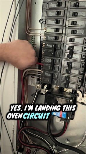 How to Land Wires to Breakers #construction #homebuilder #customhome #projectmanager #newconstruction