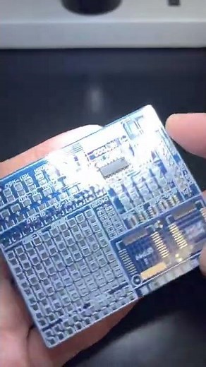 【テクニック】はんだゴテを同時に二本使うやり方とは！？｜出来る事の幅が広がる！？【修理や交換に】#Shorts