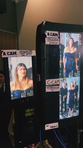 Another vertical, another security guard. Asia, we love you!💂🔥🏋🏽‍♂️