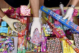 Hanya 36 jenis bunga api dibenar dijual secara umum sempena Aidilfitri