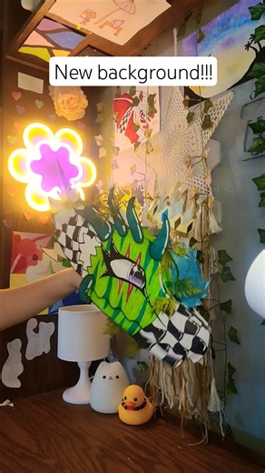 New background! #dragonpuppet #paperdragon