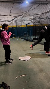 Se queda la vista y el bat va a extender #Dios #springtraining #hitting #diosesamordeverdad #DiosEsAmor #hittingdrills #mlb #pretemporada | Pedro Estevez Baseball