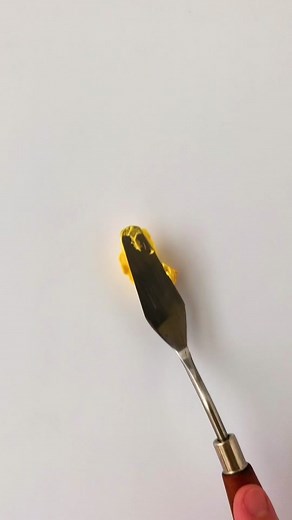 Golden Buttercream Cake Color Mixing Tutorial