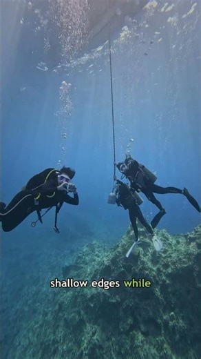 The island sinks, but the reef keeps rising into a ring